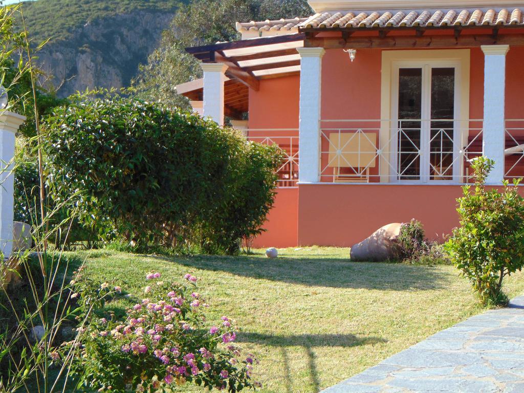 Villa Grecia Liapades Exterior photo